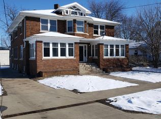 343 E Water St #1, Galesburg, IL 61401