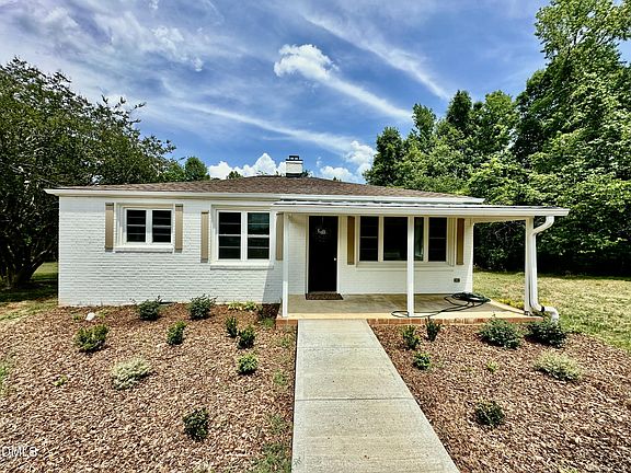 3rd image of 360 Woodsdale Rd
