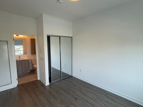 2nd image of 2485 Eglinton Ave W #724