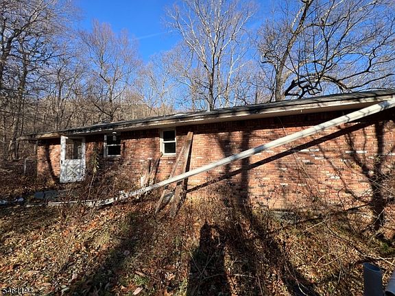 4th image of 19 Quenby Mountain Rd