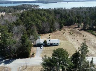 580 Eastside Rd, Hancock, ME 04640