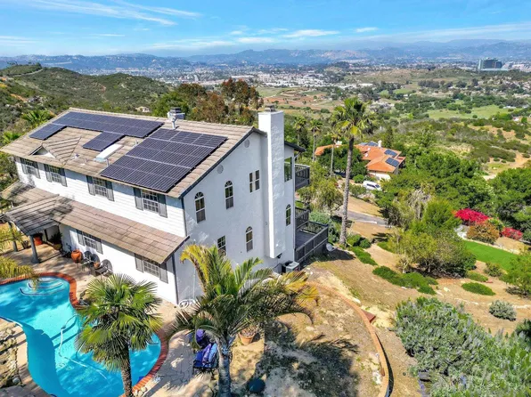 560 Seeforever Dr, San Marcos, CA 92078