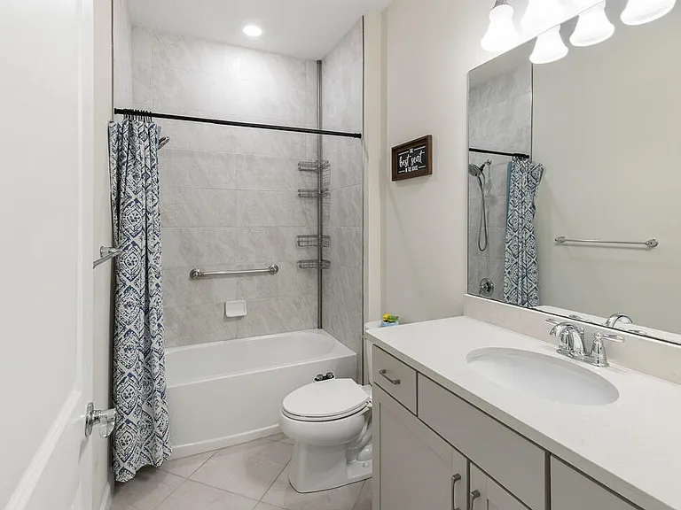 471 SE Vallarta Dr — Photo 23