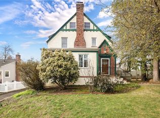 21 Argyle Rd, Port Chester, NY 10573