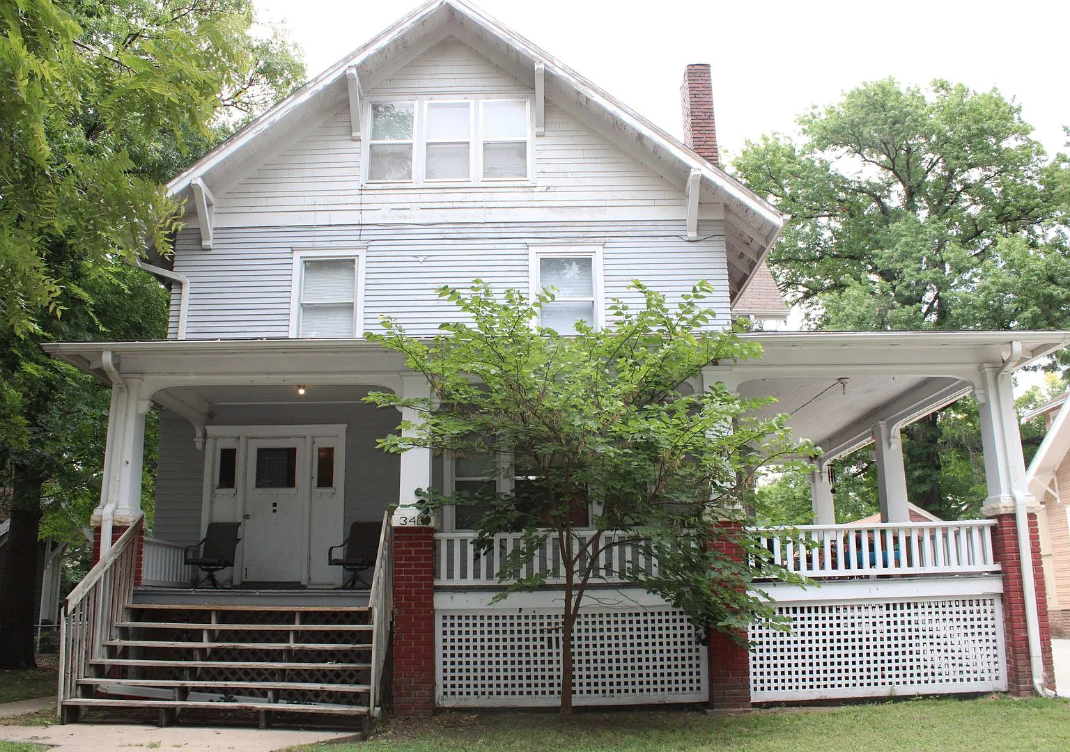 Sixteenth 340 N — Photo 1