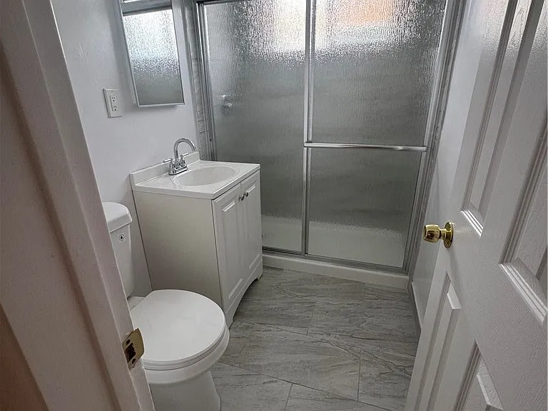 608 E Lexington Dr #608 — Photo 2