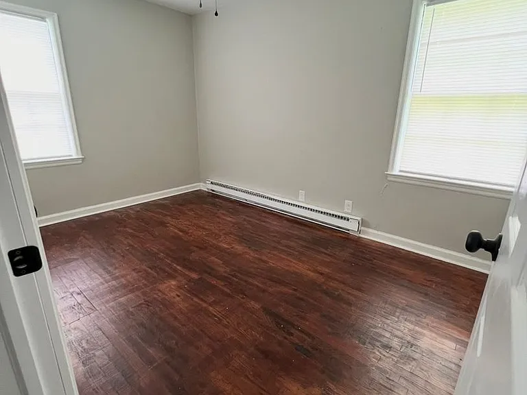1334 S Burlington Dr — Photo 7