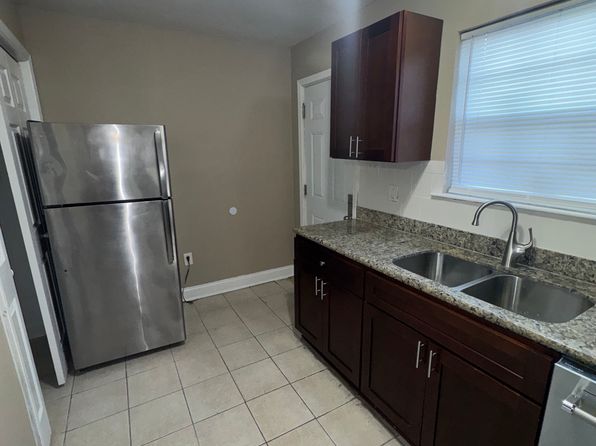 566 S Flannery Rd APT B