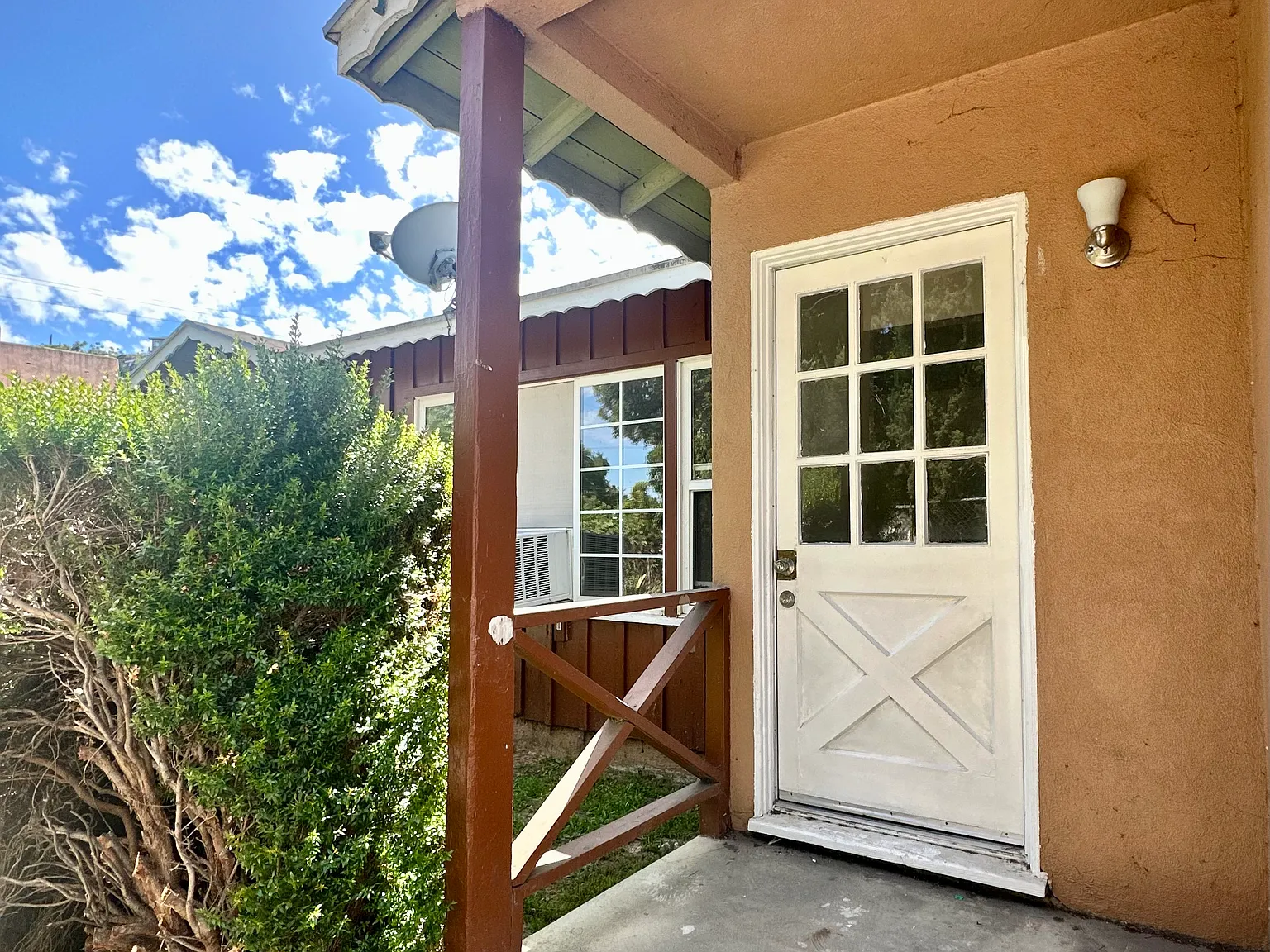 3 bed, 1122 sqft, $3,250 — Photo 3