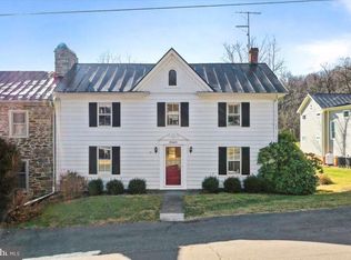 33675 Snickersville Tpke, Bluemont, VA 20135