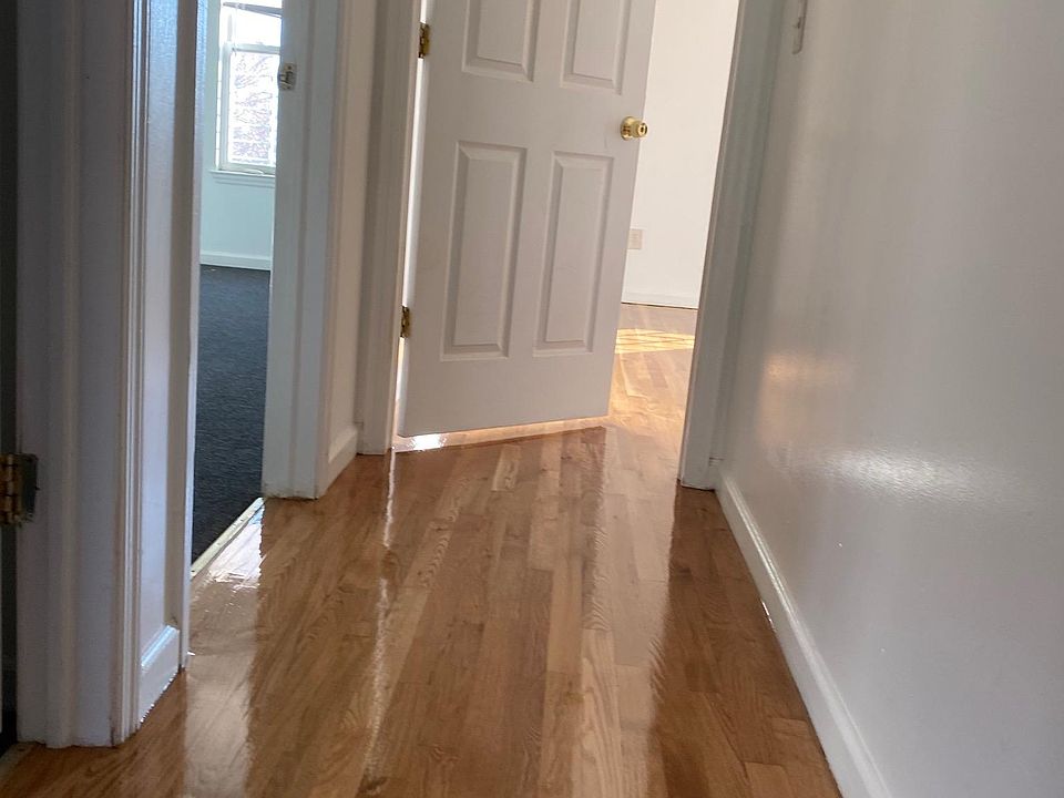 2nd image of 401 Summer Ave APT 3