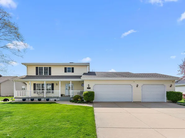 10776 Maloian Dr, Saint John, IN 46373