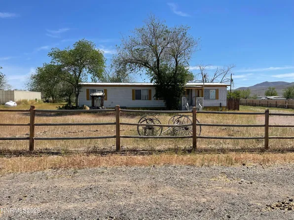 4950 Pueblo Dr, Stagecoach, NV 89429