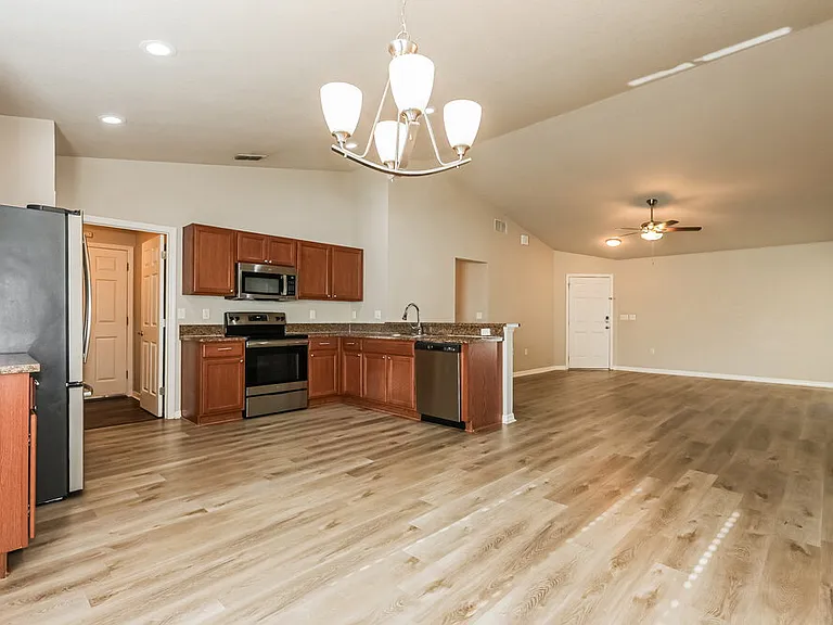 34835 Redding Ln — Photo 6