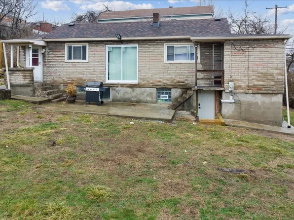 4430 Bowes Ave, West Mifflin, PA 15122
