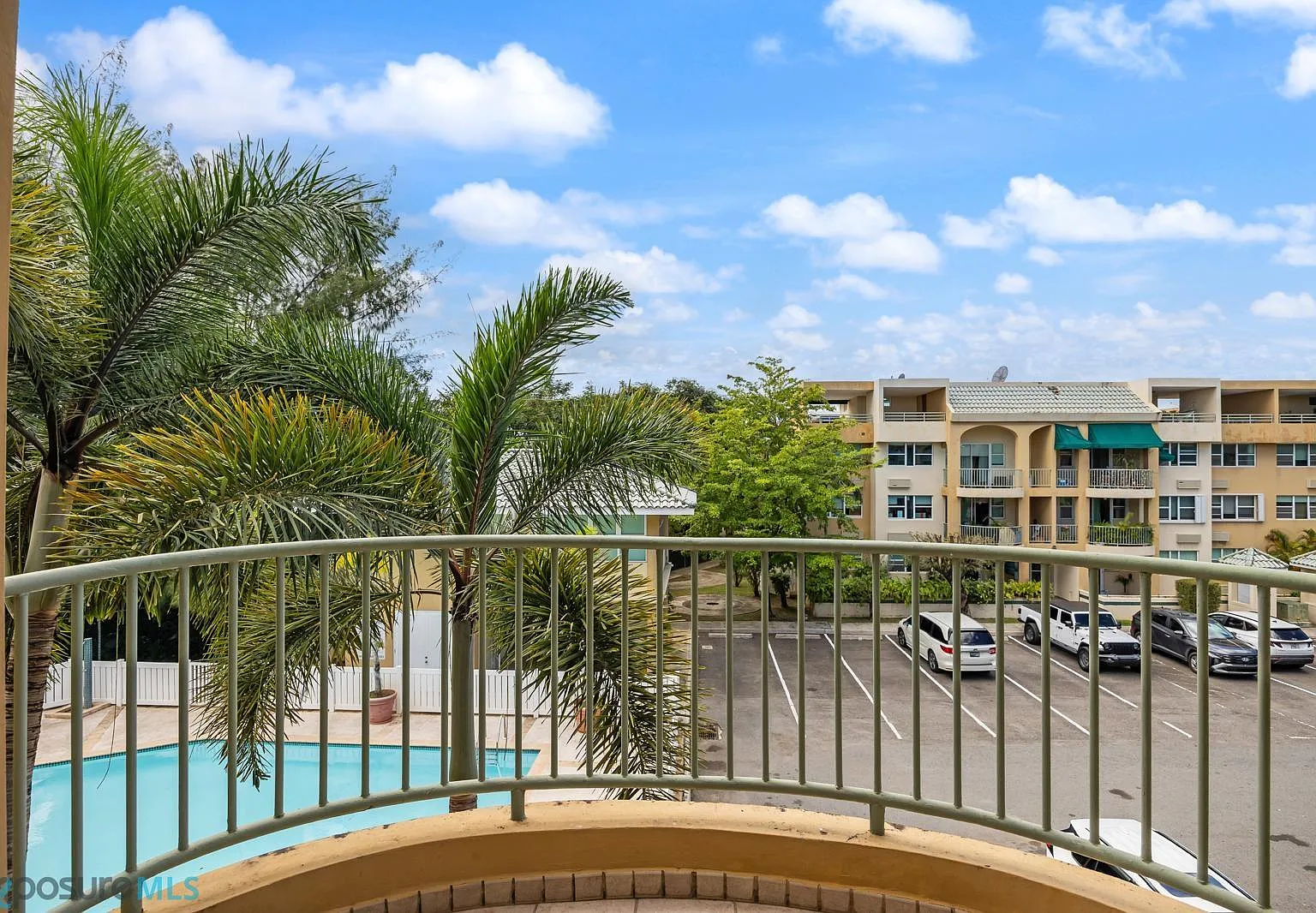 Point Lagoon Estates (Condominio) — Photo 4