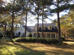 5645 Barber Cir, Hahira, GA 31632