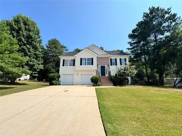 435 Fieldstone Ln, Covington, GA 30016