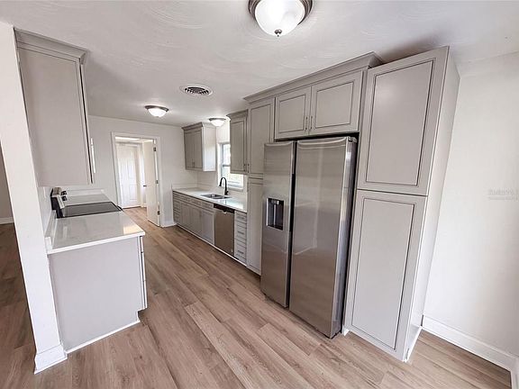 2nd image of 160 CARIB DRIVE