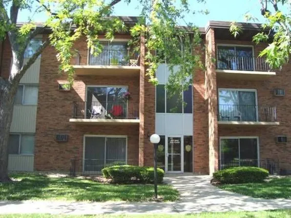 4125 W 97th St Unit 1-107, Oak Lawn, IL 60453