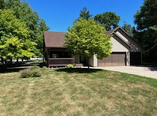 522 W Weisel St, Litchfield, MN 55355