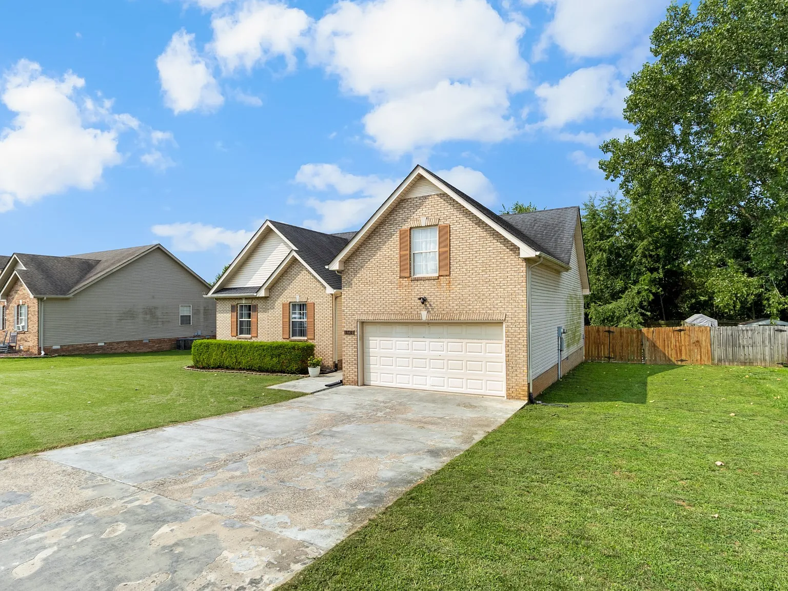 3 bed, 1660 sqft, $1,850 — Photo 3