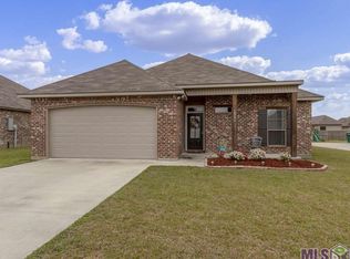 28294 Lake Sabine Dr, Livingston, LA 70754