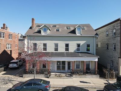 571-573 Somerville Ave, Somerville, MA, 02143