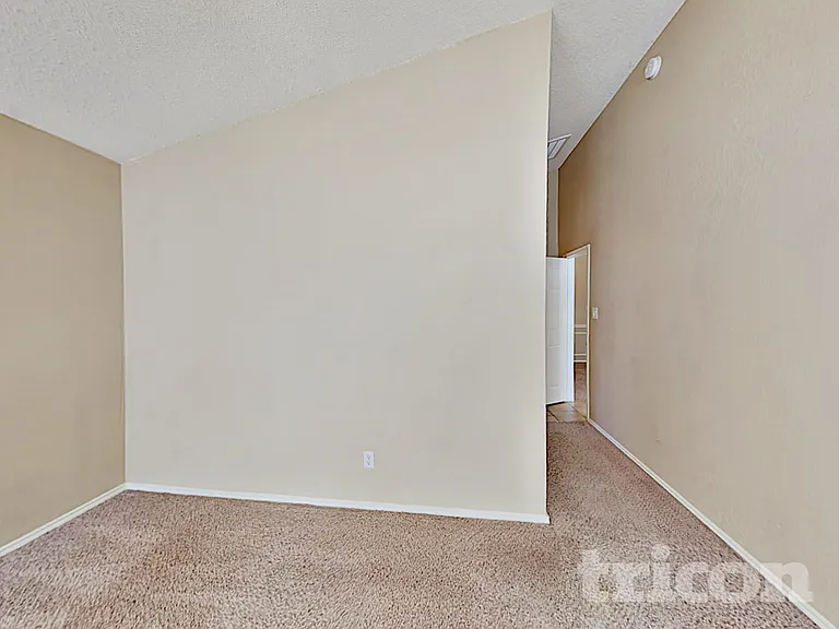 9036 Stillwater Trl — Photo 10