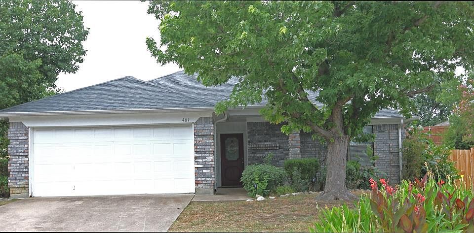 1st image of 401 Scrub Oak Ct