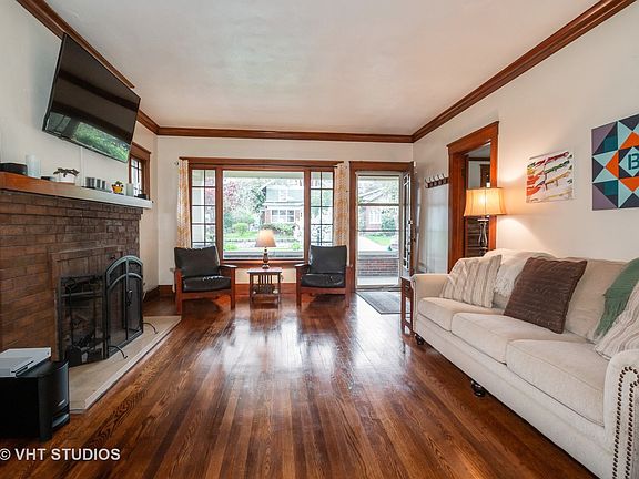 3rd image of 1731 Cumberland St