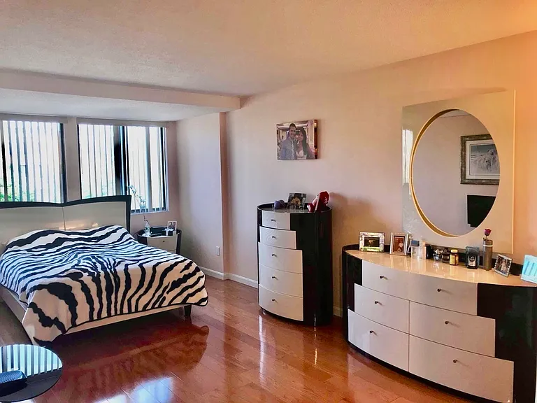 1731 Beacon St #316 — Photo 6