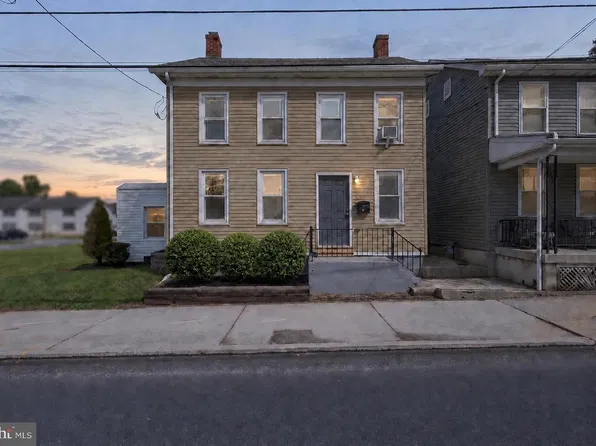 25 Main St, Mc Sherrystown, PA 17344