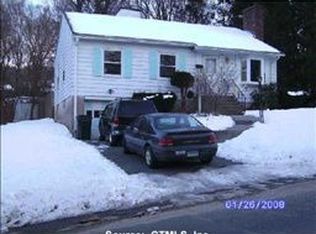 29 Frances Ann Dr, Oakville, CT 06779