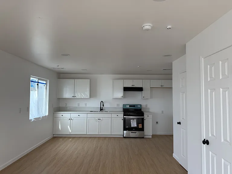 112 NW 5th Ave #A — Photo 6