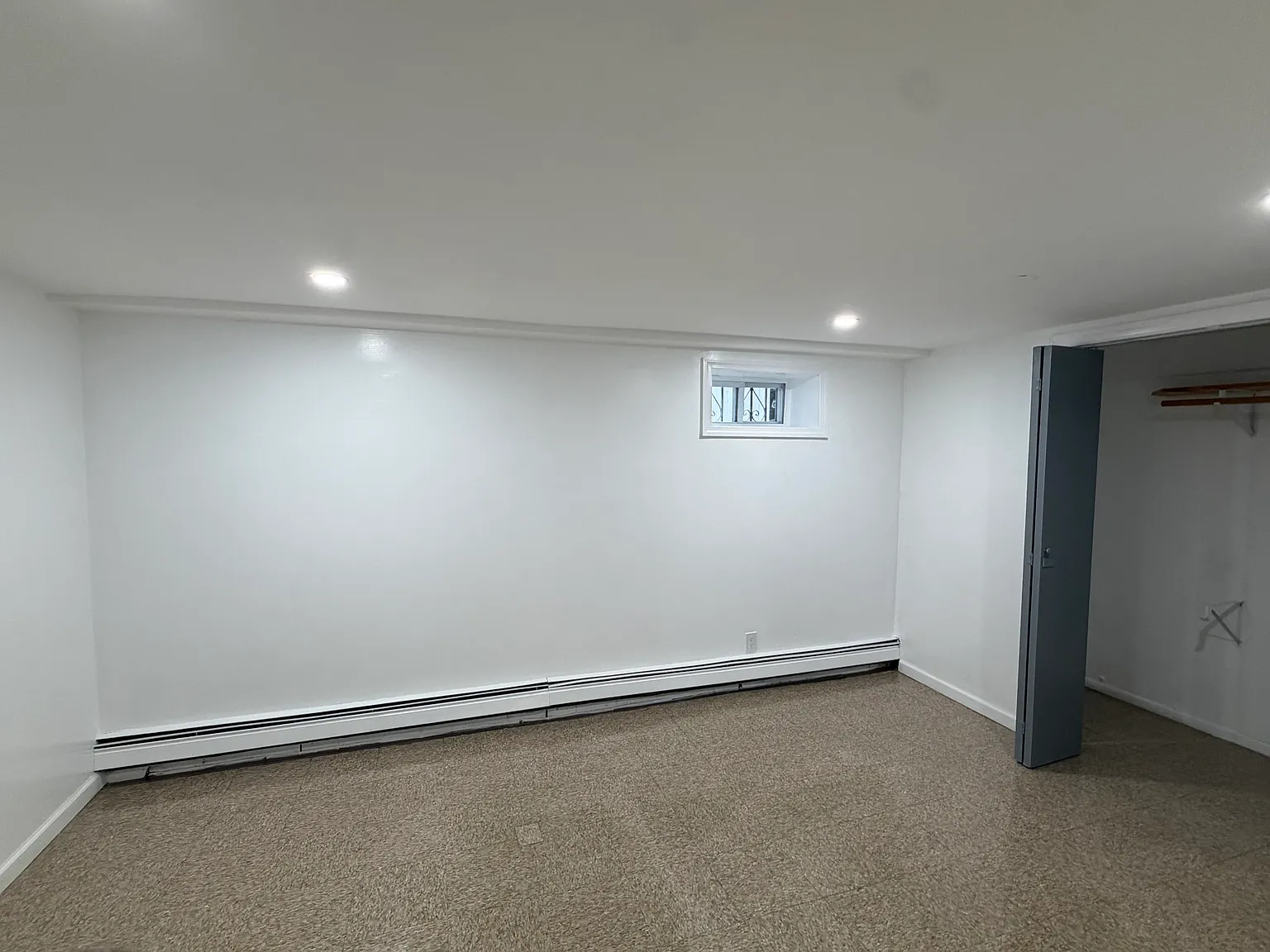 2 bed, $2,300 — Photo 2