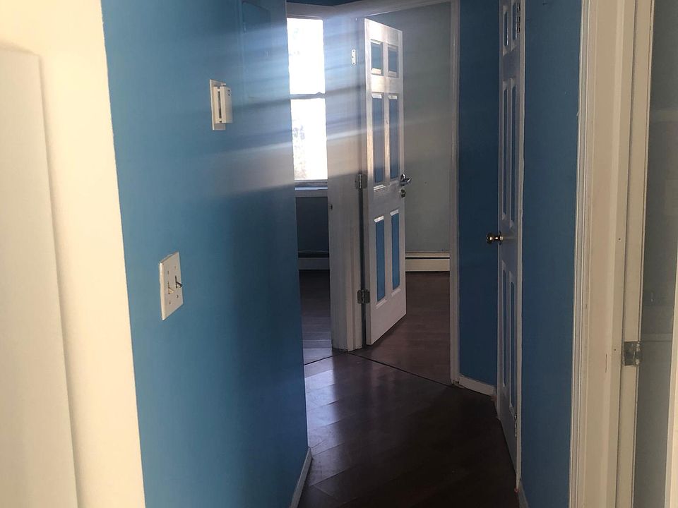 1st image of 59 Cassidy Pl #1