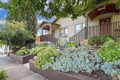 5th image of 3409 Chadwick Dr #1