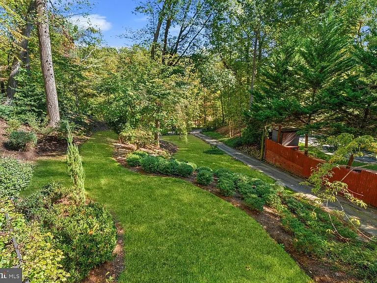 4838 Broad Branch Rd NW — Photo 30