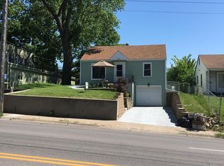 6453 Pacific St, Omaha, NE 68106