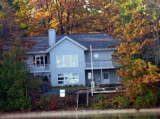 974 Lakewood Rd, Traverse City, MI 49685