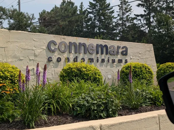 2485 Londin Ln E APT 323, Maplewood, MN 55119