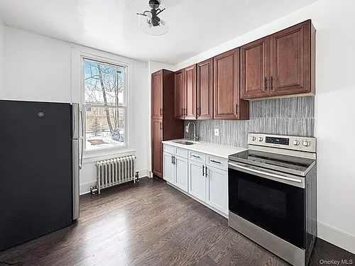 3604 Lexington Ave Photo 1