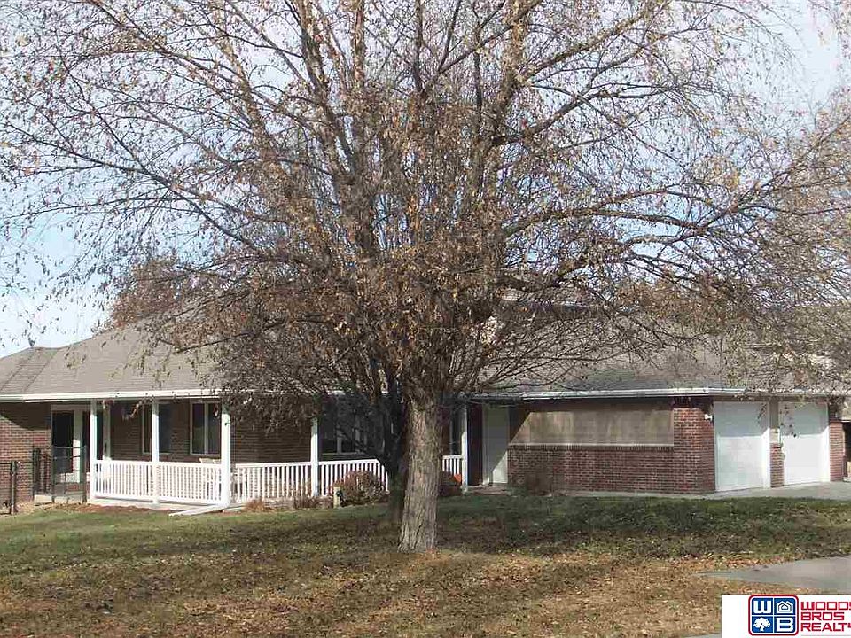 1507 Crest View Ave Beatrice NE 68310 Zillow