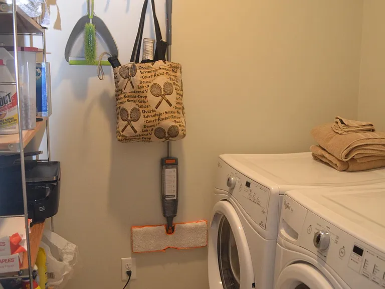 428 Pleasant St #1 — Photo 11