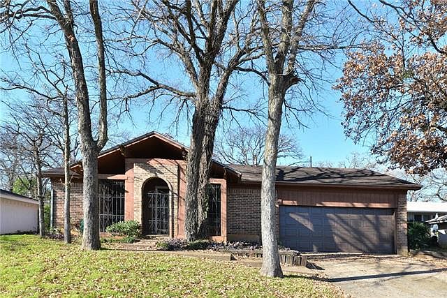 1st image of 1528 Barron Ln