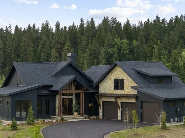 11 Larkspur Cir, McCall, ID 83638