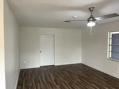 2150 W Greenway Pl — Photo 10