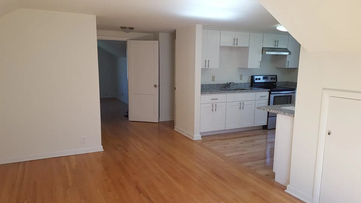 1 bed, 500 sqft, $1,150 — Photo 1