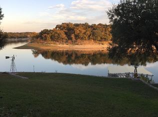 932 Yacht Harbor Rd, Spicewood, TX 78669